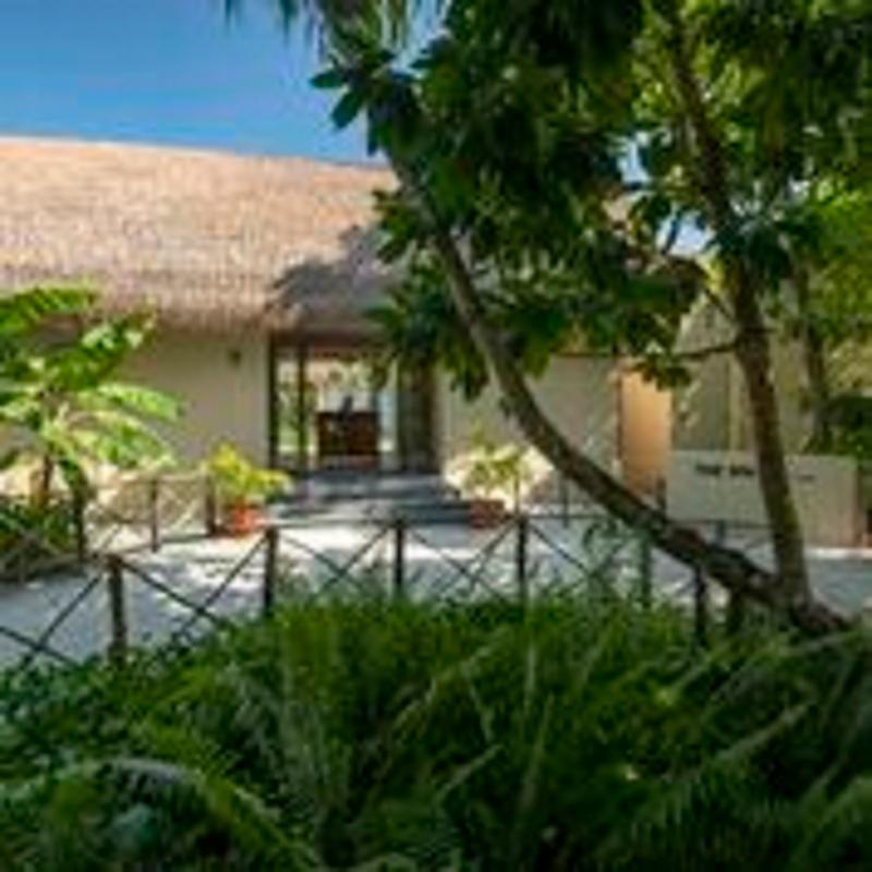 The Maldives At Dhigurah Resort 5*